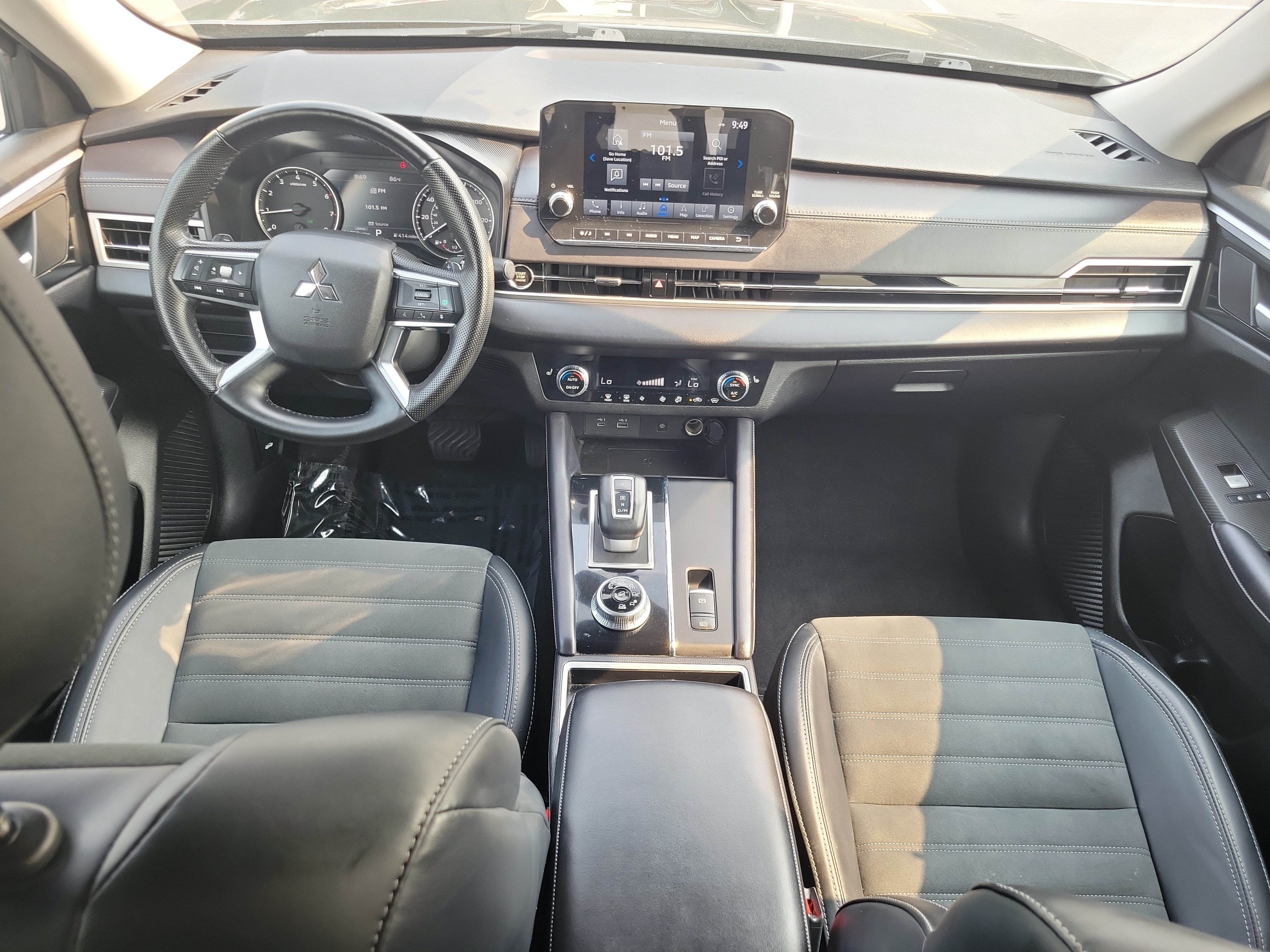 Used 2024 Mitsubishi Outlander SE AWD/4WD image 15