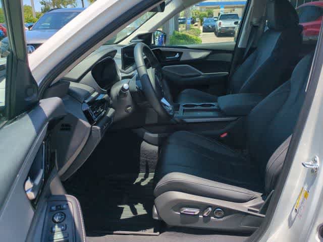 Certified 2026 Acura MDX FWD w/ Technology Package image 17