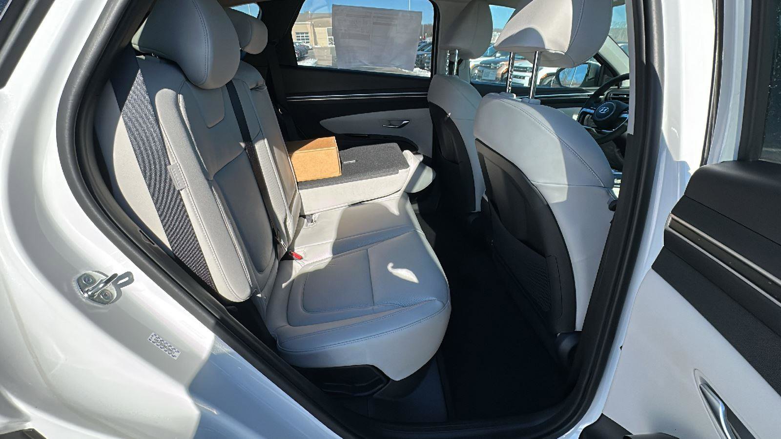Used 2024 Hyundai Tucson Limited image 12