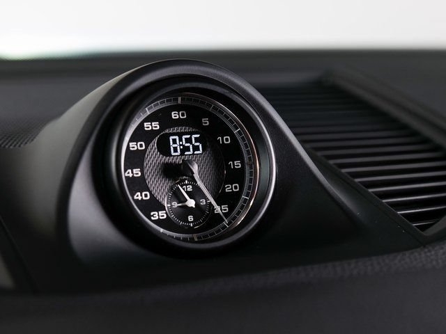 Certified 2026 Porsche Macan AWD/4WD image 24