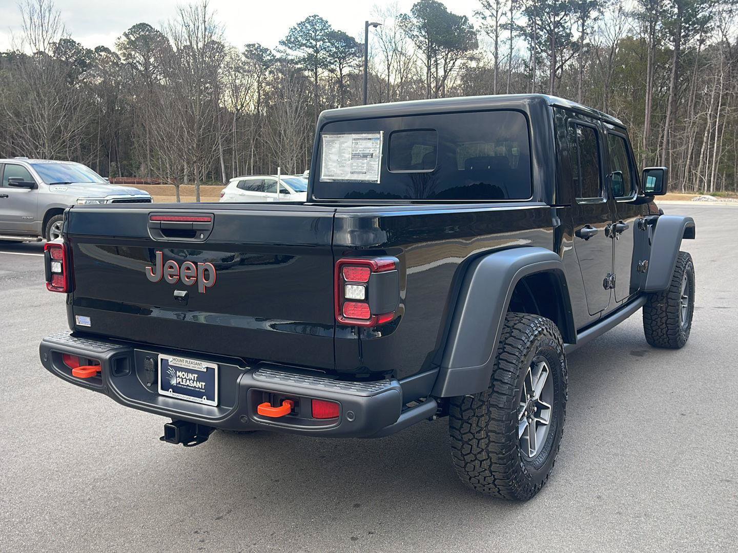 New 2026 Jeep Gladiator Mojave w/ Steel Bumper Group AWD/4WD image 7
