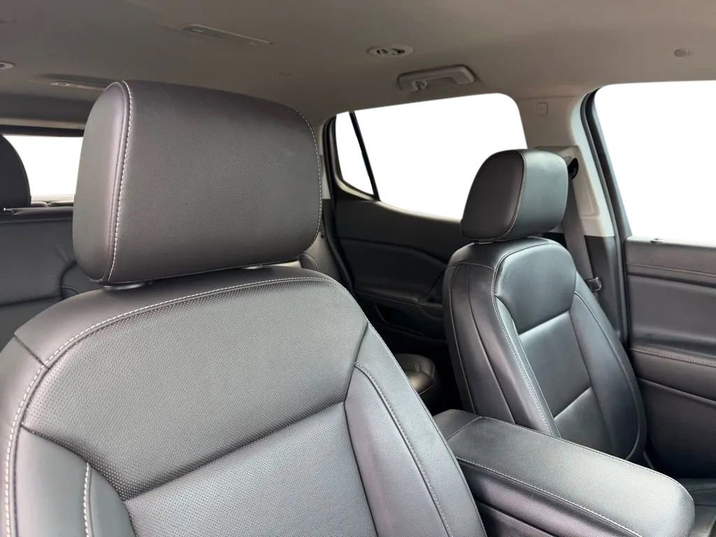 Used 2022 GMC Acadia SLT AWD/4WD image 27