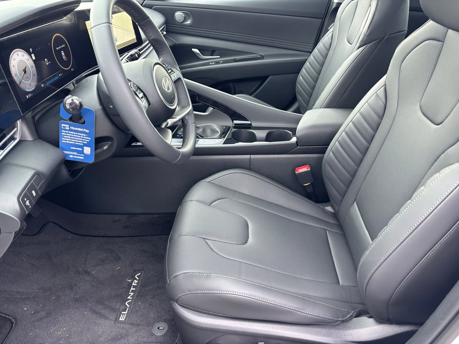 New 2026 Hyundai Elantra Limited image 15