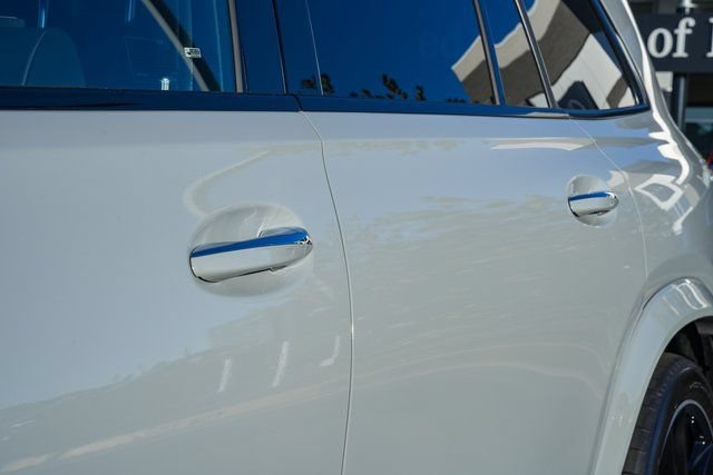 New 2026 Mercedes-Benz GLS 450 4MATIC image 17