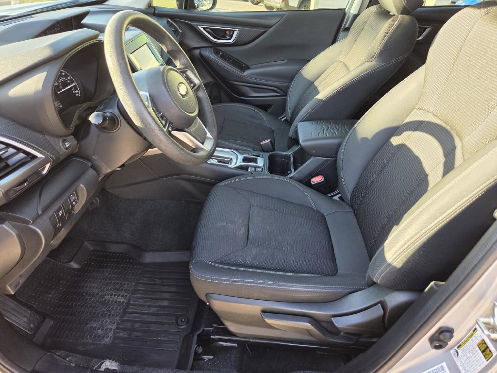 Used 2021 Subaru Forester AWD/4WD image 17