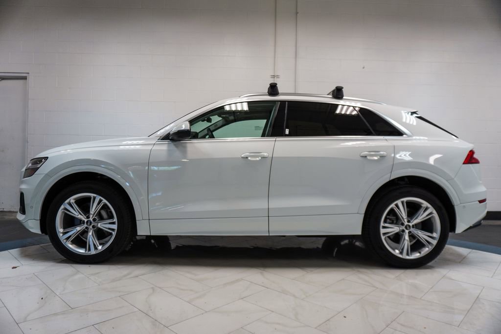 Used 2022 Audi Q8 Premium Plus w/ Premium Plus Package AWD/4WD image 35