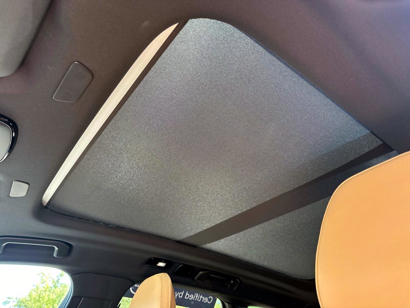 Certified 2025 Volkswagen Atlas SE image 94