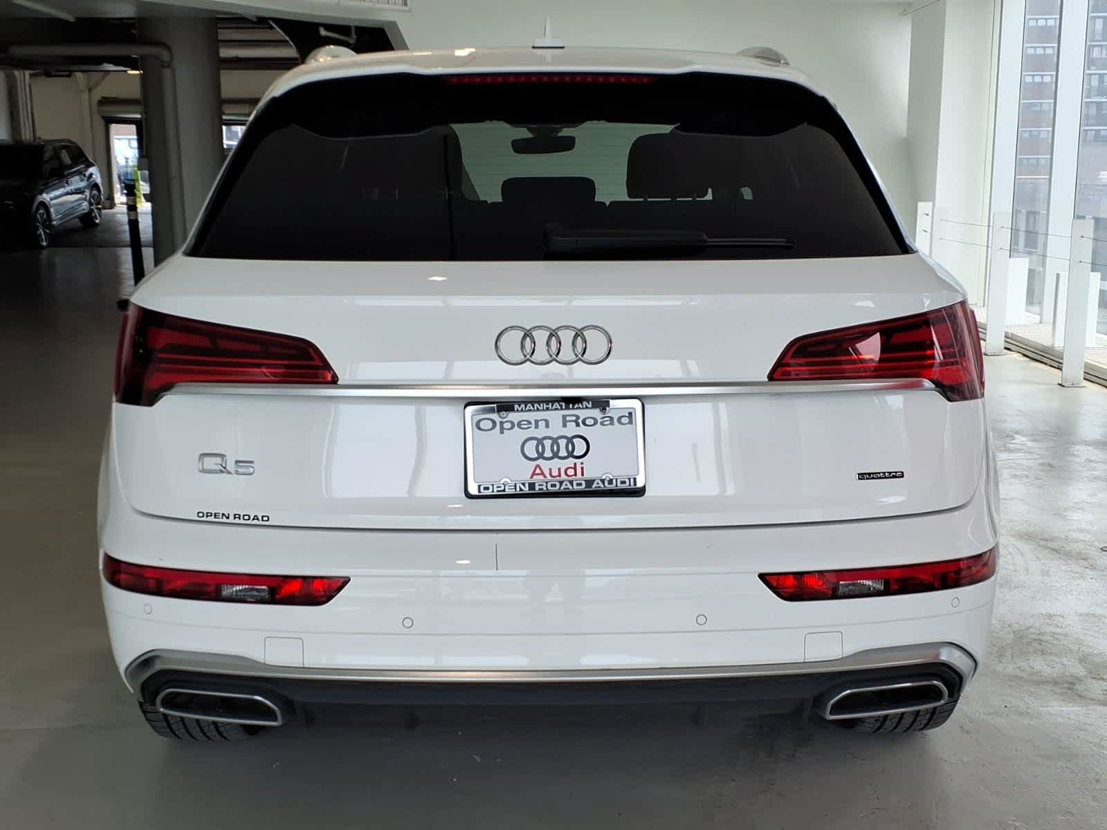 Used 2023 Audi Q5 2.0T Premium Plus w/ Premium Plus Package AWD/4WD image 5