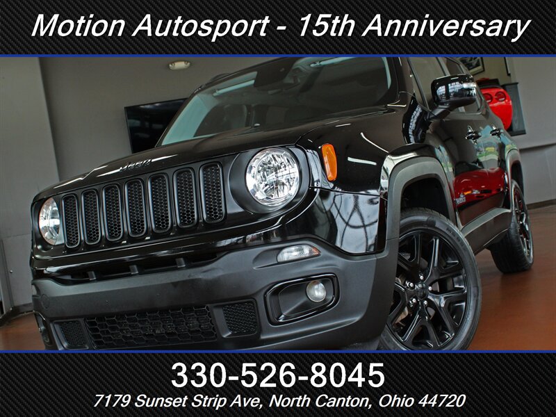 Used 2017 Jeep Renegade Altitude AWD/4WD image 39