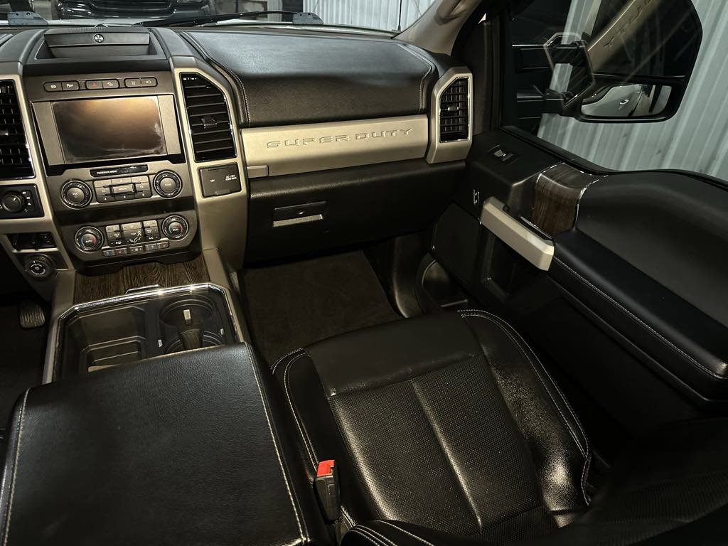 Used 2021 Ford F250 Lariat w/ Tremor Off-Road Package AWD/4WD image 21