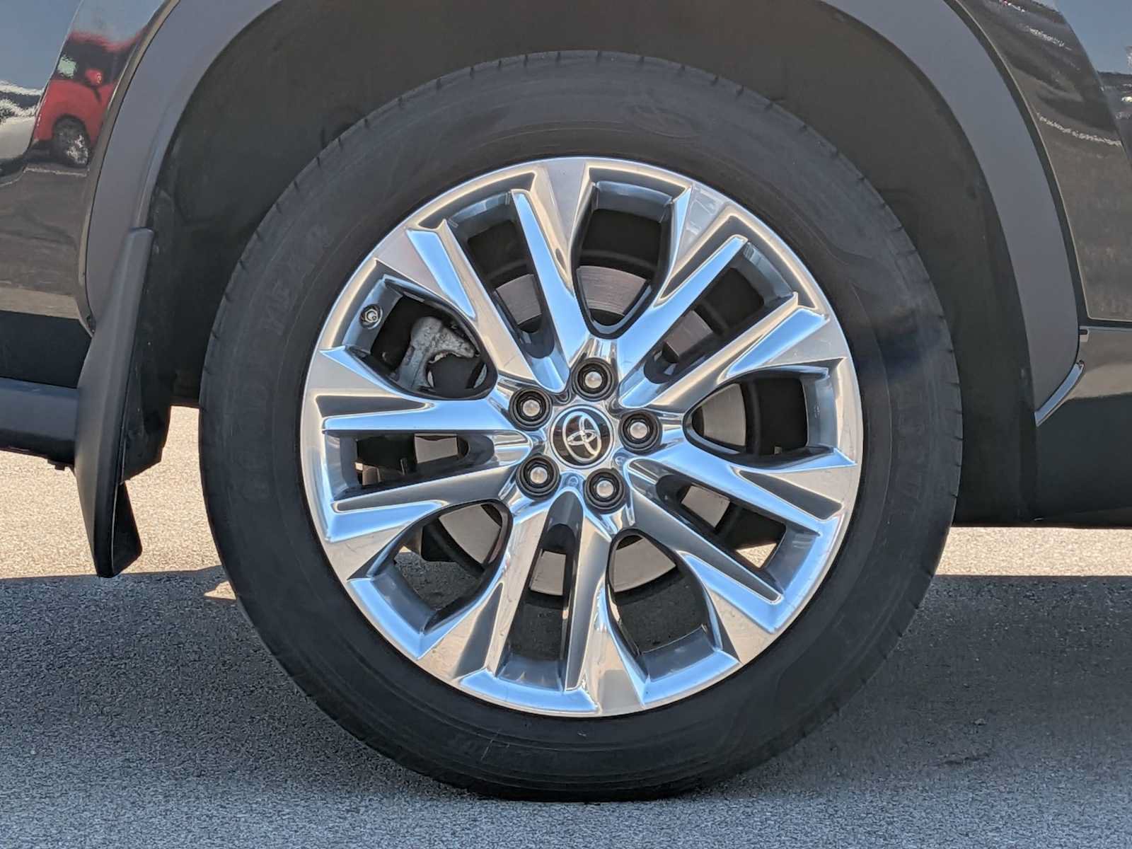 Used 2020 Toyota Highlander Limited AWD/4WD image 12
