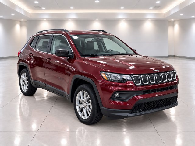 Used 2022 Jeep Compass Latitude AWD/4WD image 1