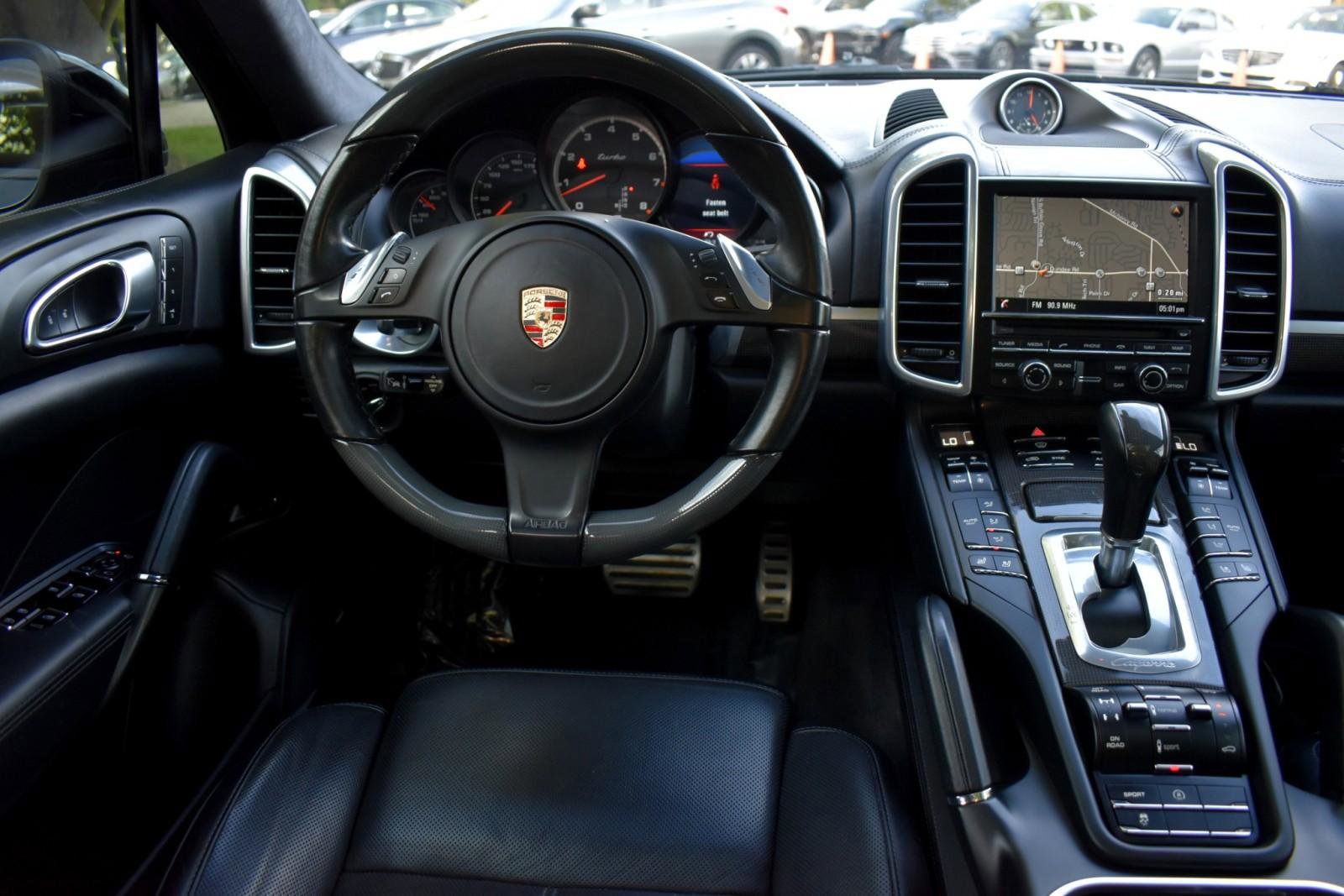 Used 2014 Porsche Cayenne Turbo w/ Comfort Plus Package (PU4) image 14