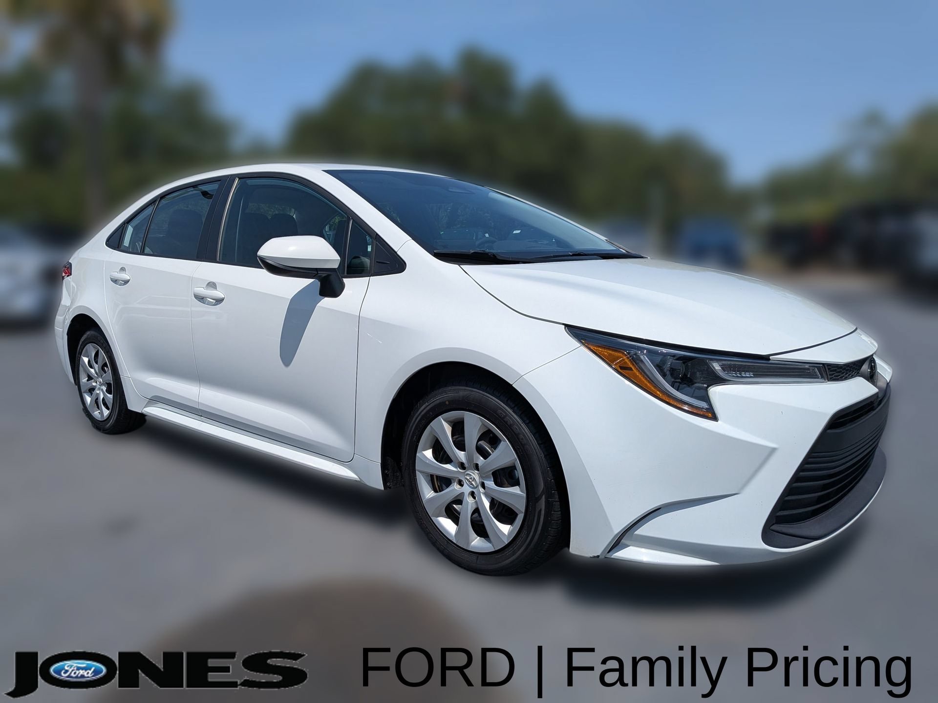 Used 2024 Toyota Corolla LE