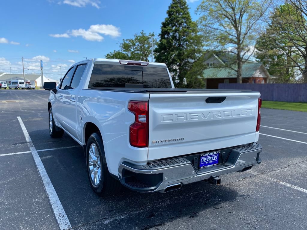 Used 2019 Chevrolet Silverado 1500 LTZ w/ LTZ Premium Package AWD/4WD image 5