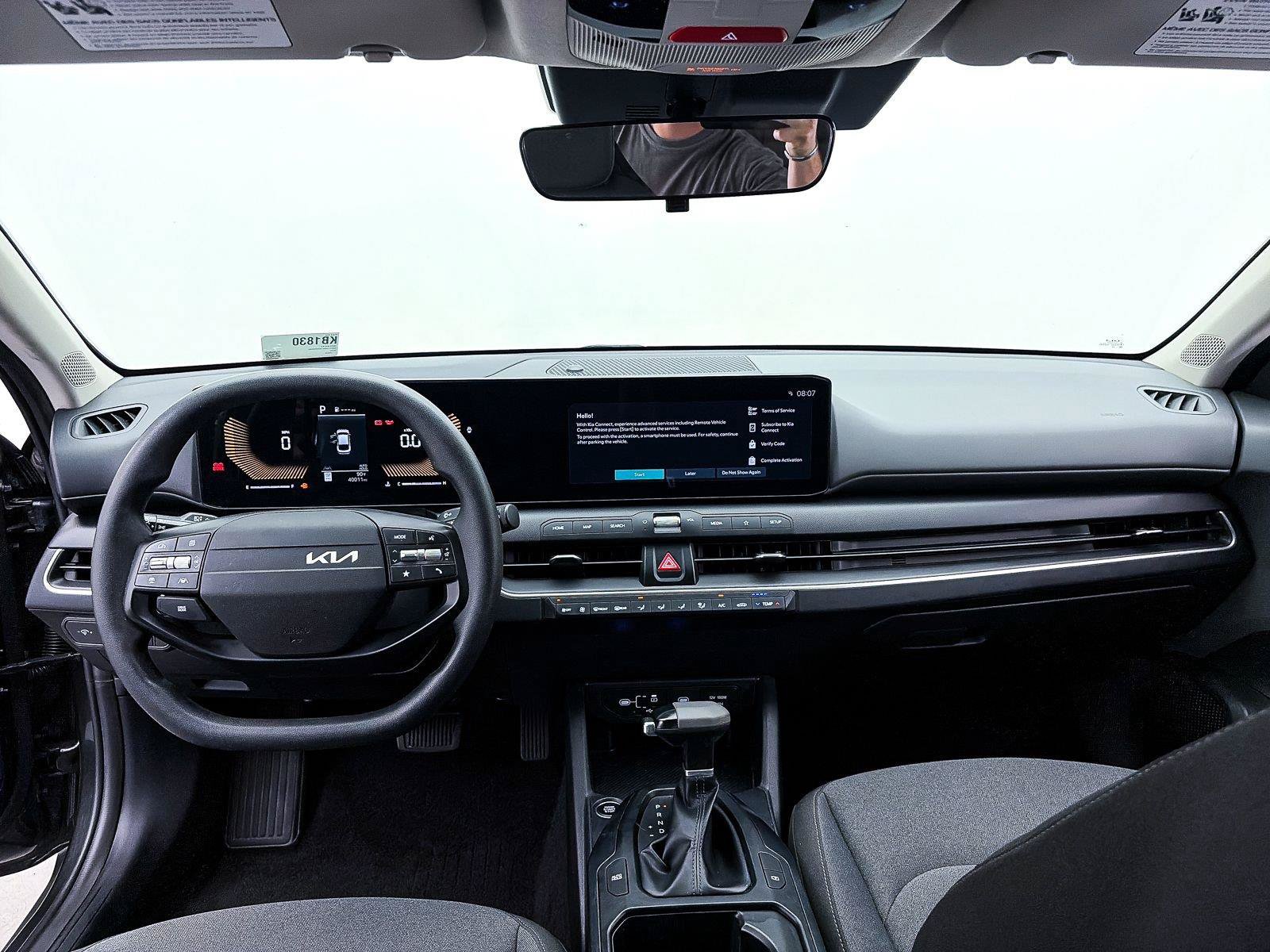 Used 2025 Kia K4 FWD image 19