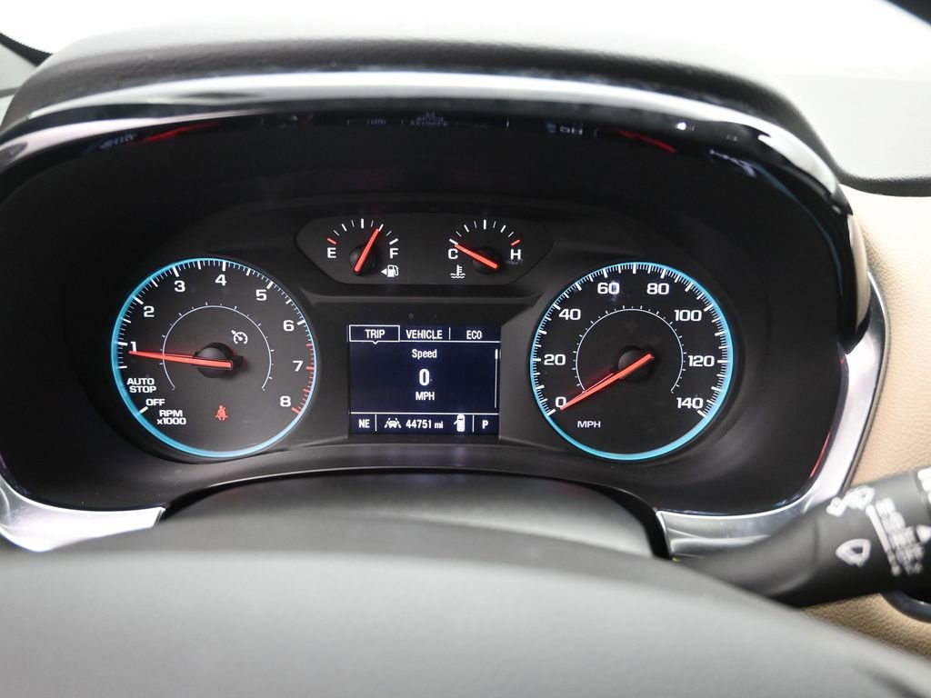 Used 2023 Chevrolet Traverse LS FWD image 12