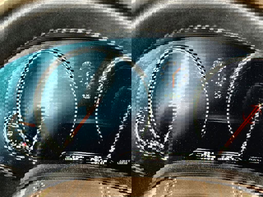 Used 2018 BMW 750i xDrive image 19