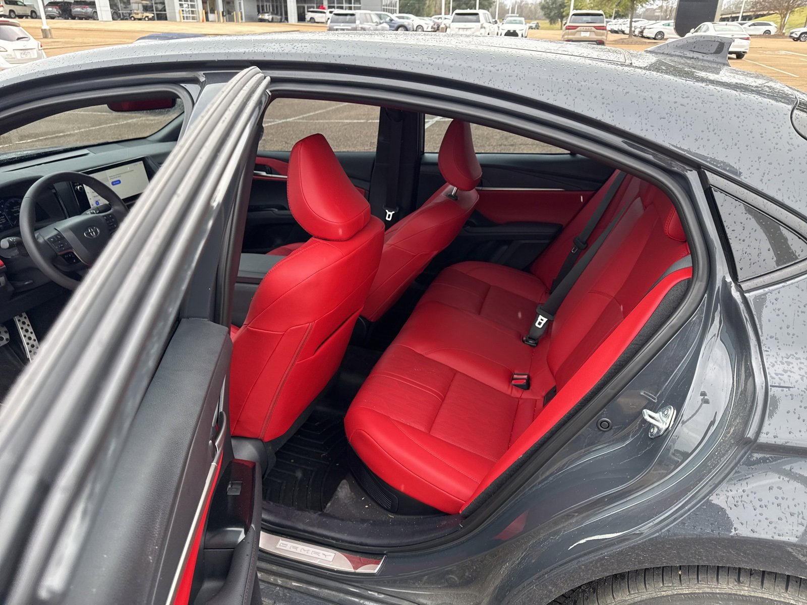 Used 2025 Toyota Camry XSE image 12