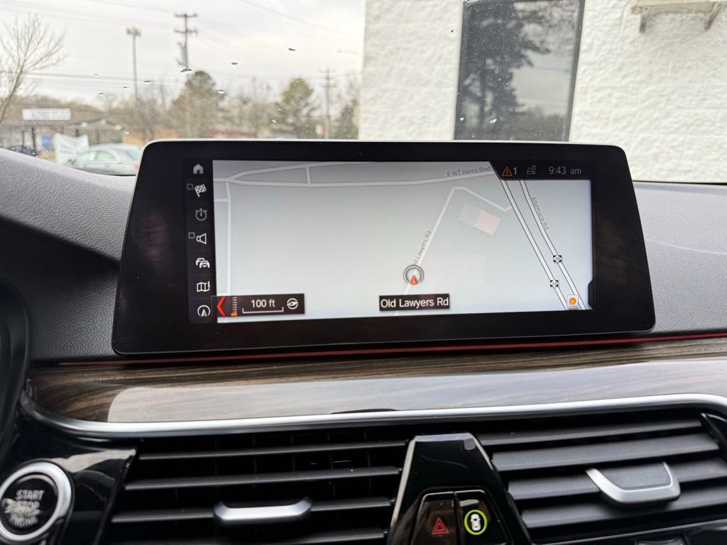 Used 2018 BMW 530i xDrive w/ Premium Package image 10