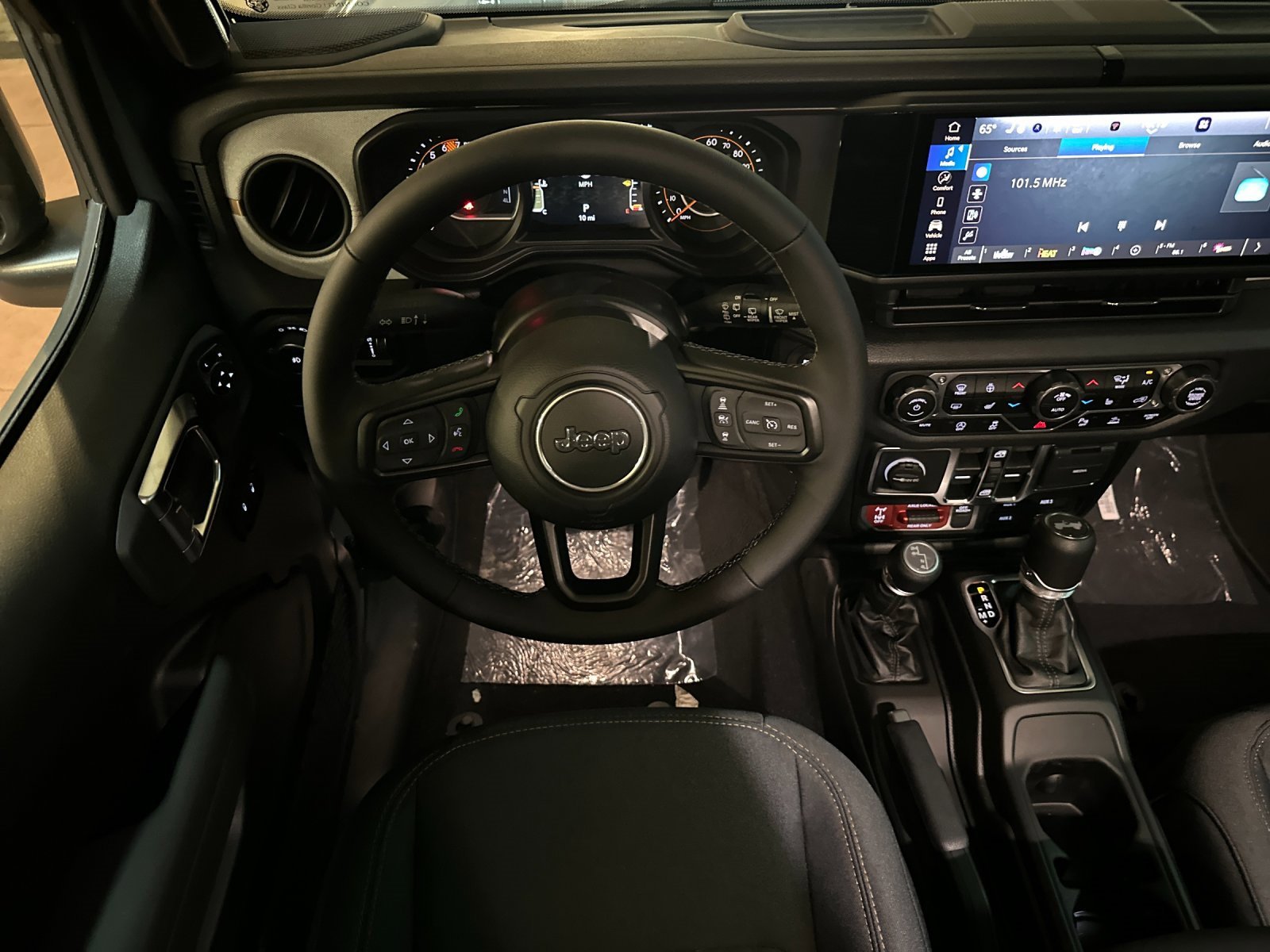 New 2025 Jeep Wrangler Willys image 13