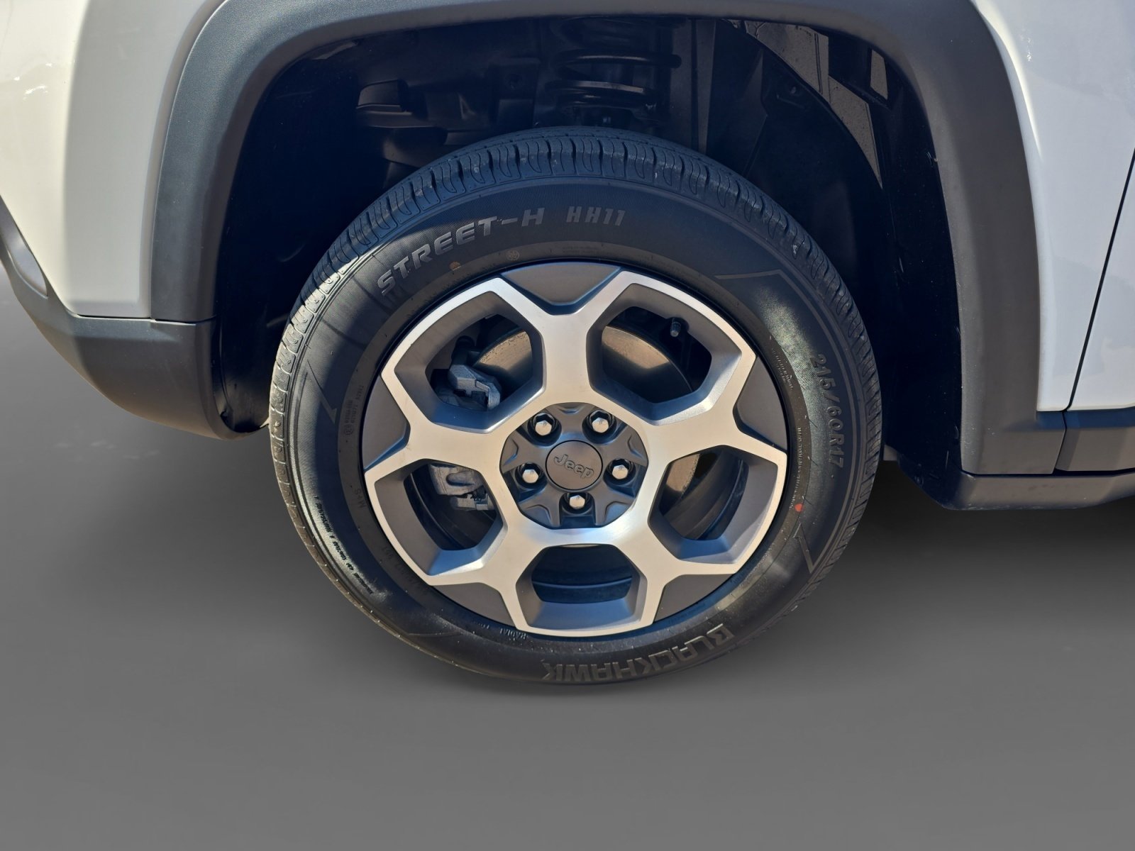 Used 2022 Jeep Compass Trailhawk w/ Trailhawk Elite Group image 9