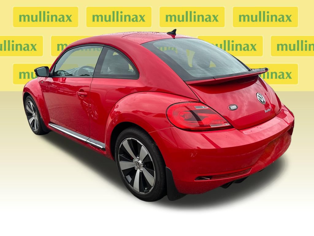 Used 2014 Volkswagen Beetle R-Line FWD image 3