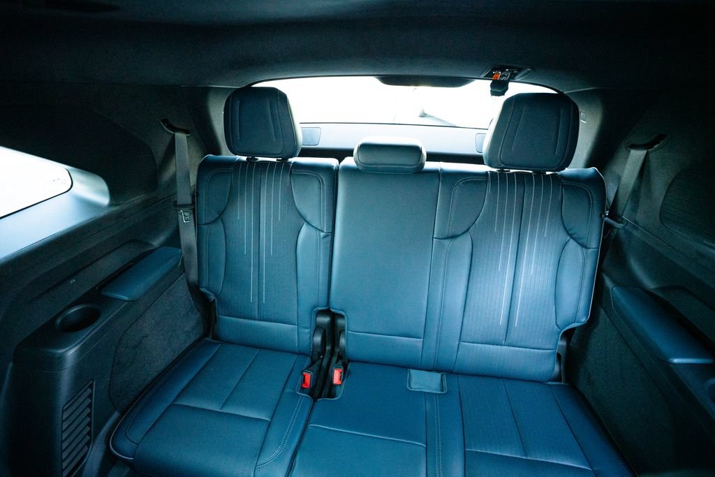 Used 2025 Cadillac Escalade IQ Luxury 2 w/ LPO, Premium Carpet Package AWD/4WD image 51