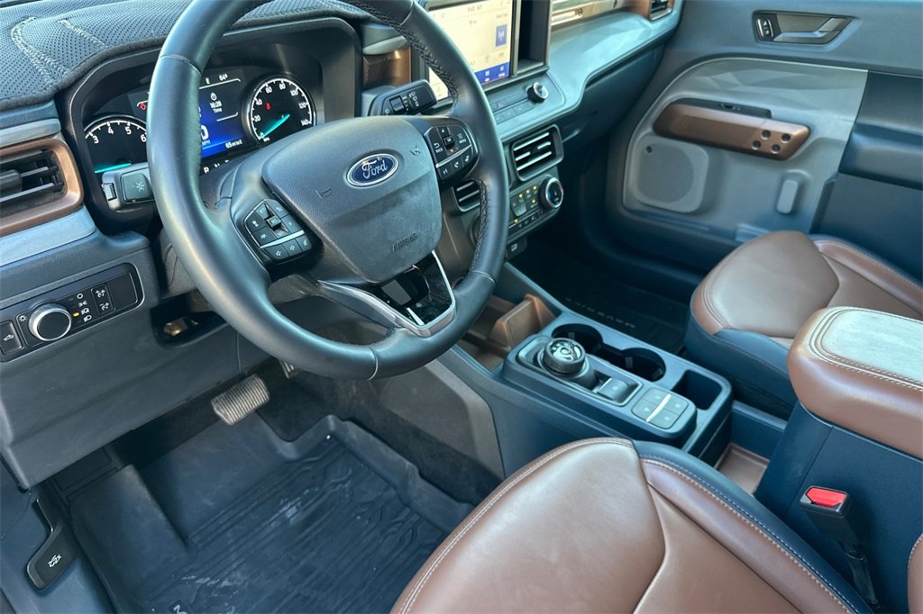 Used 2024 Ford Maverick Lariat image 12