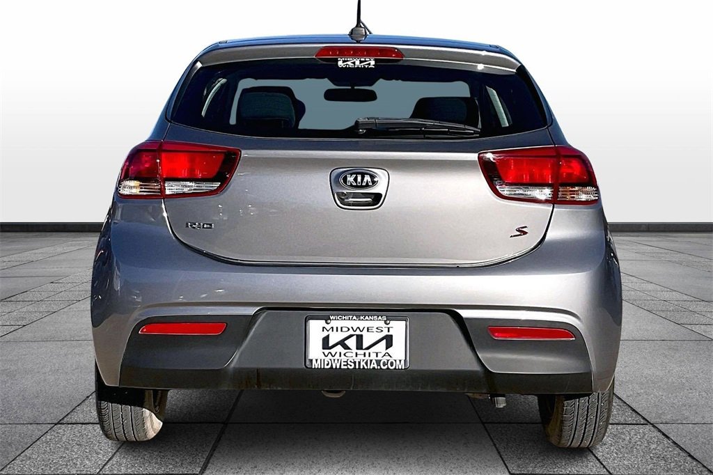 Certified 2021 Kia Rio S image 4