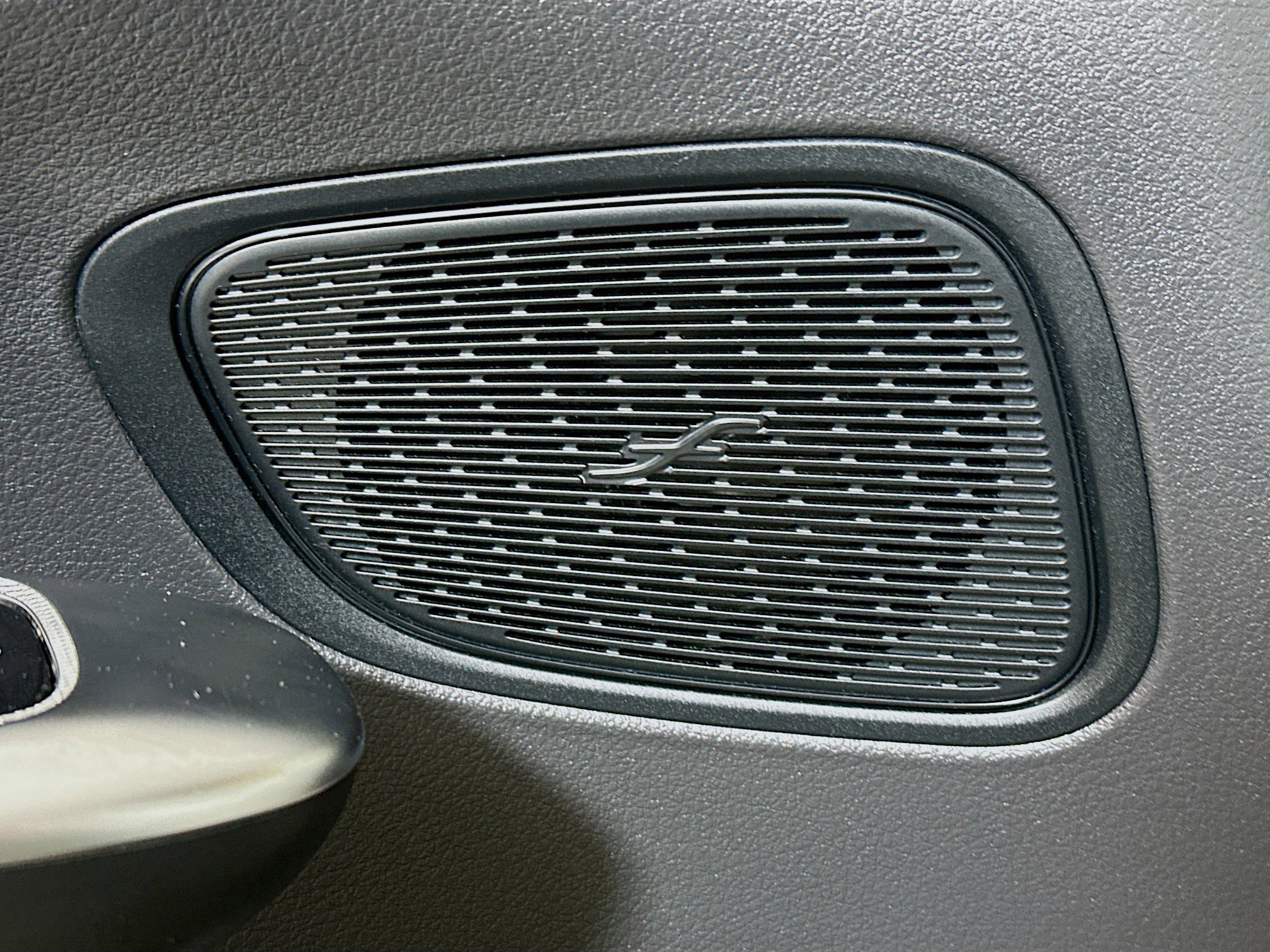 Certified 2024 Mercedes-Benz GLC 300 4MATIC image 19