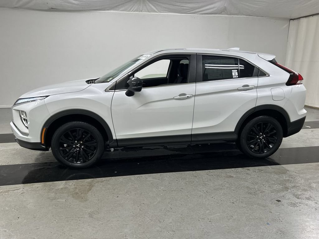 Used 2024 Mitsubishi Eclipse Cross LE AWD/4WD image 6