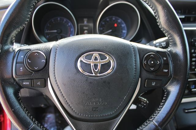 Used 2017 Toyota Corolla iM w/ Carpet Mat Package FWD image 15