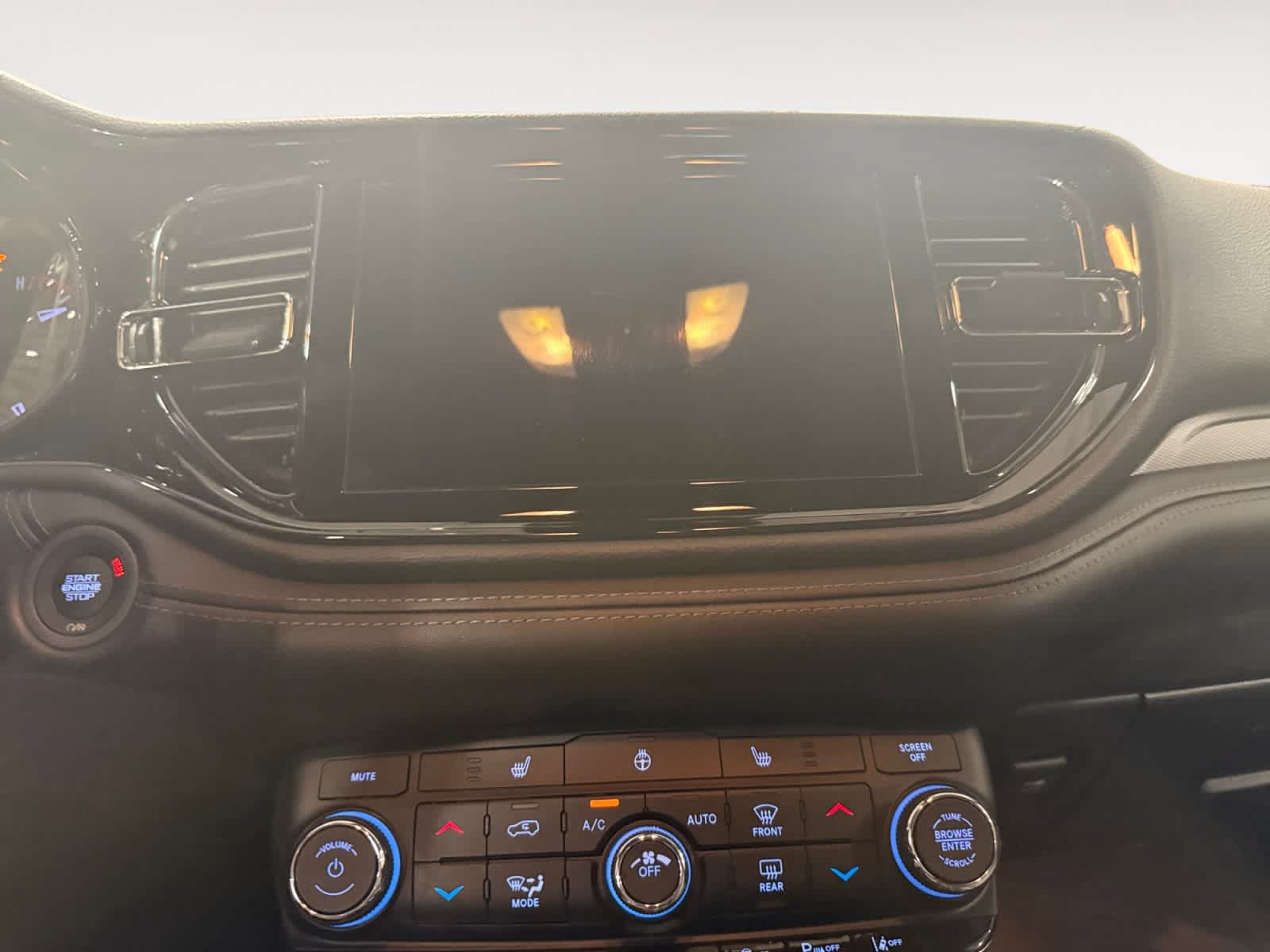 Used 2022 Dodge Durango GT AWD/4WD image 12