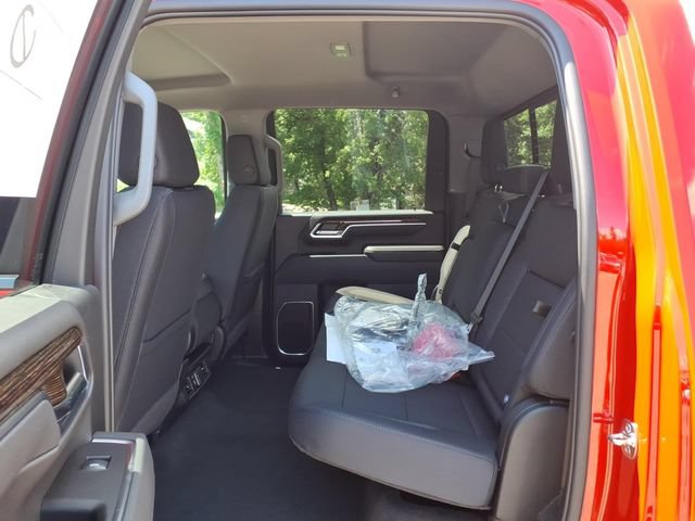 New 2026 GMC Sierra 3500 SLE w/ SLE Value Package AWD/4WD image 11
