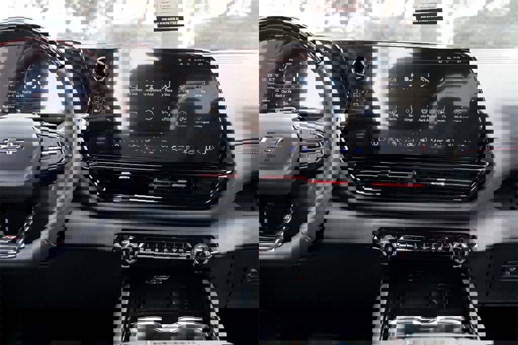 New 2024 Chevrolet Silverado EV RST image 42