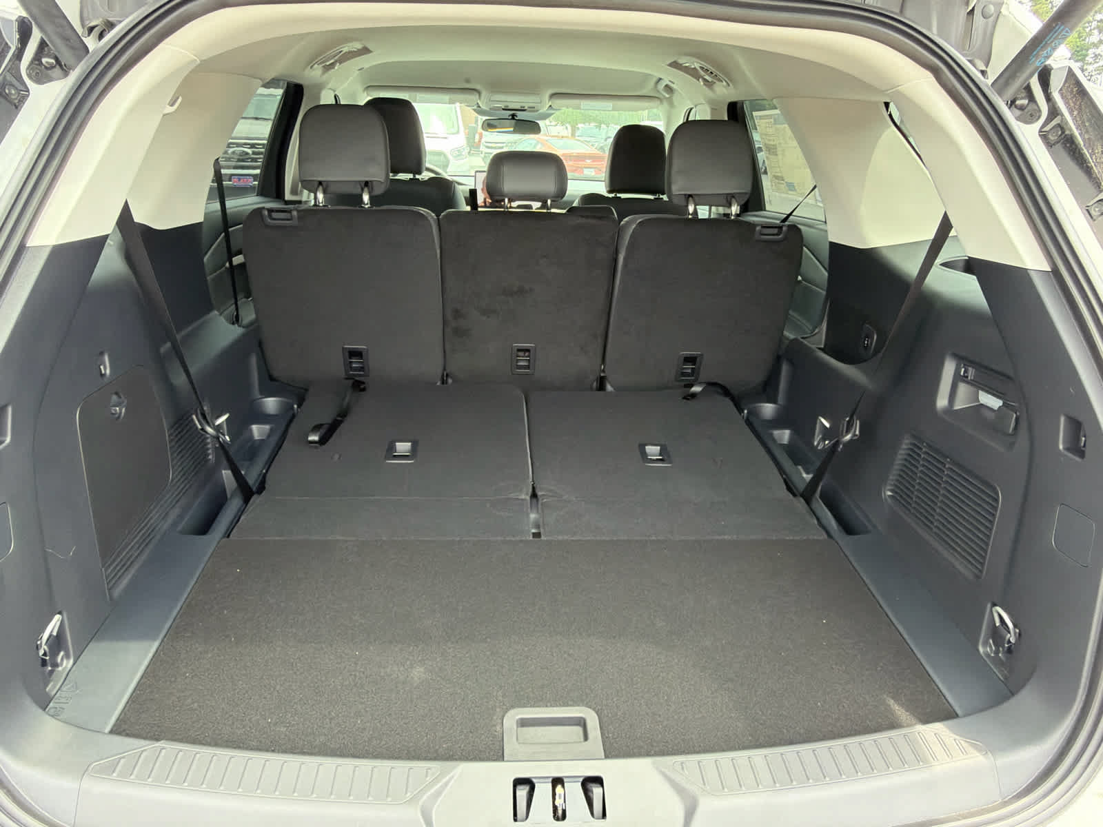 New 2026 Ford Explorer Active w/ Active Comfort Package AWD/4WD image 10