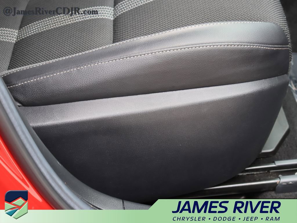 Used 2025 MAZDA CX-50 AWD 2.5 S w/ Preferred Package image 10