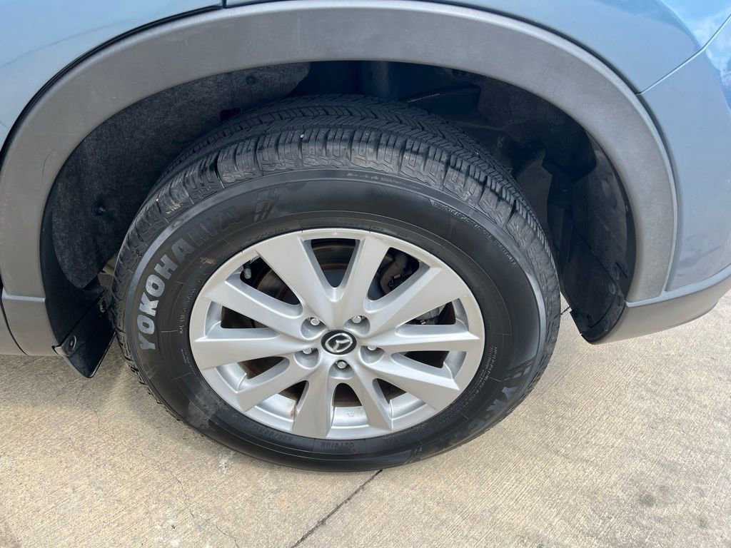 Used 2016 MAZDA CX-5 Touring FWD image 9