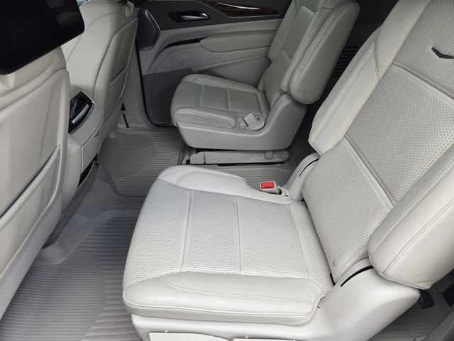 Used 2024 Cadillac Escalade ESV Sport Platinum AWD/4WD image 25