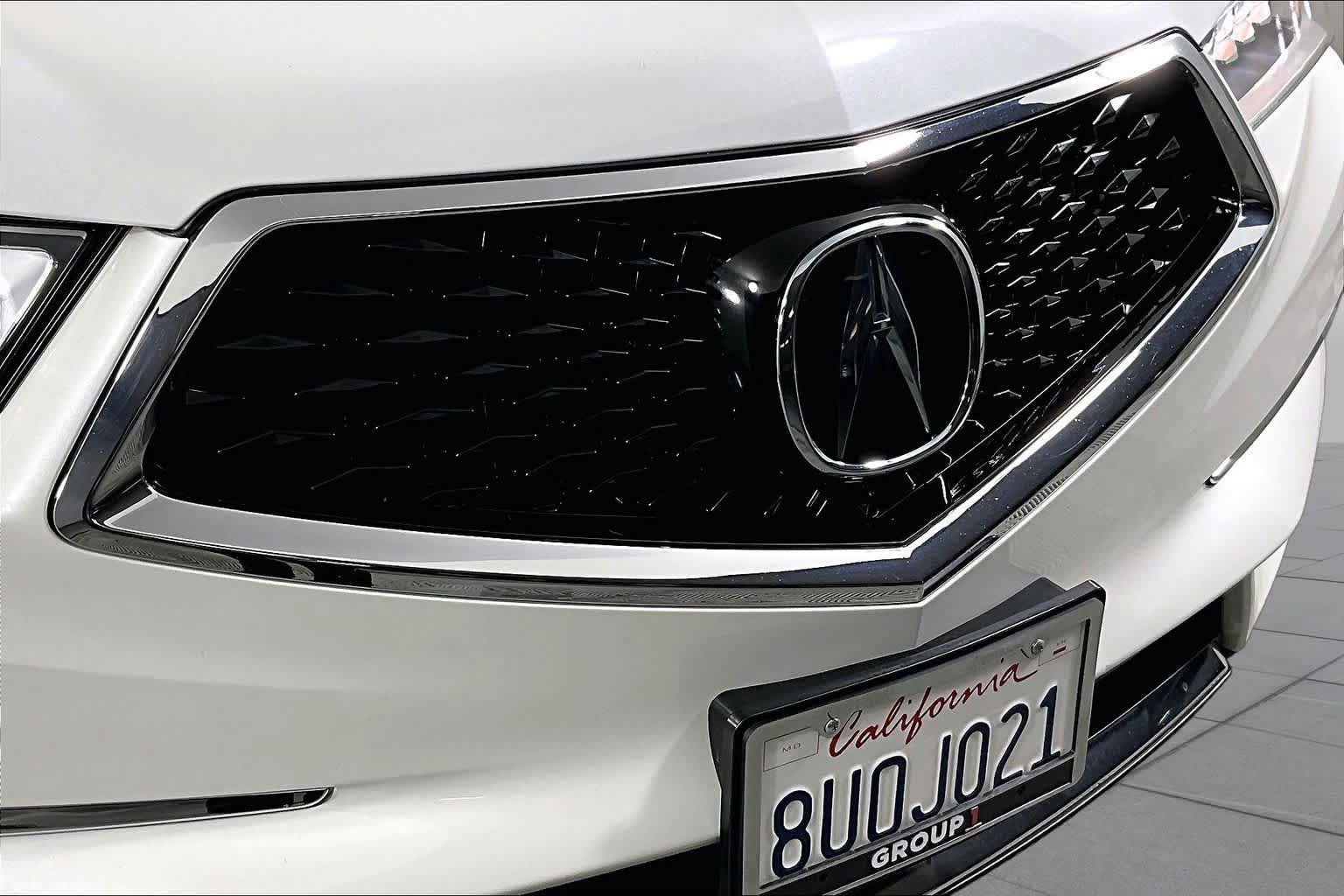 Used 2020 Acura MDX w/ Technology Package FWD image 28