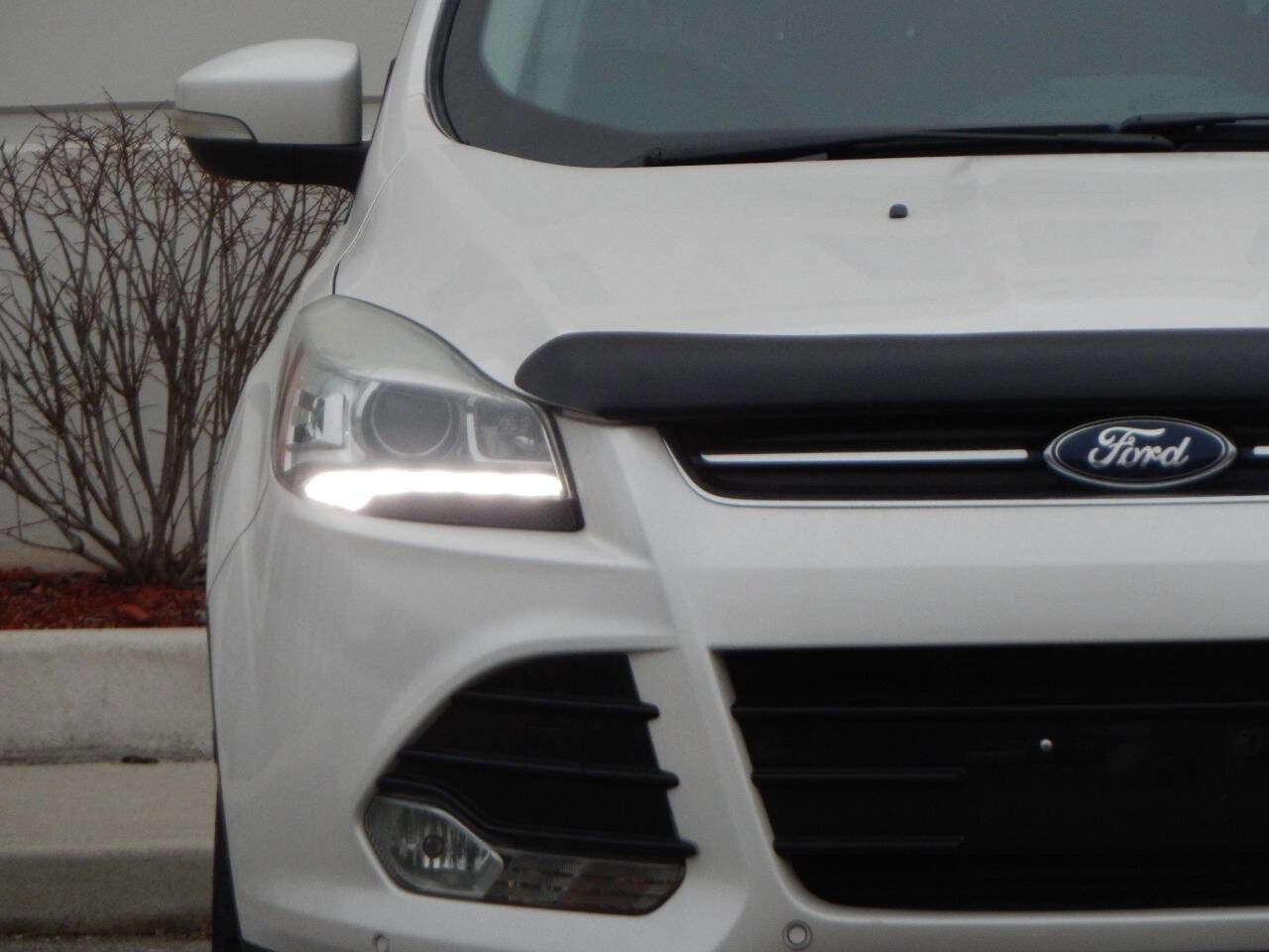 Used 2013 Ford Escape Titanium w/ Parking Technology Pkg image 9