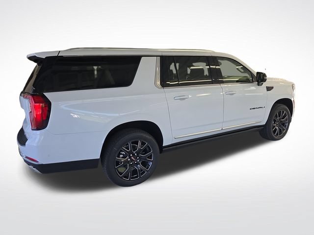 New 2026 GMC Yukon XL Denali w/ Sun & Power Step Package AWD/4WD image 6