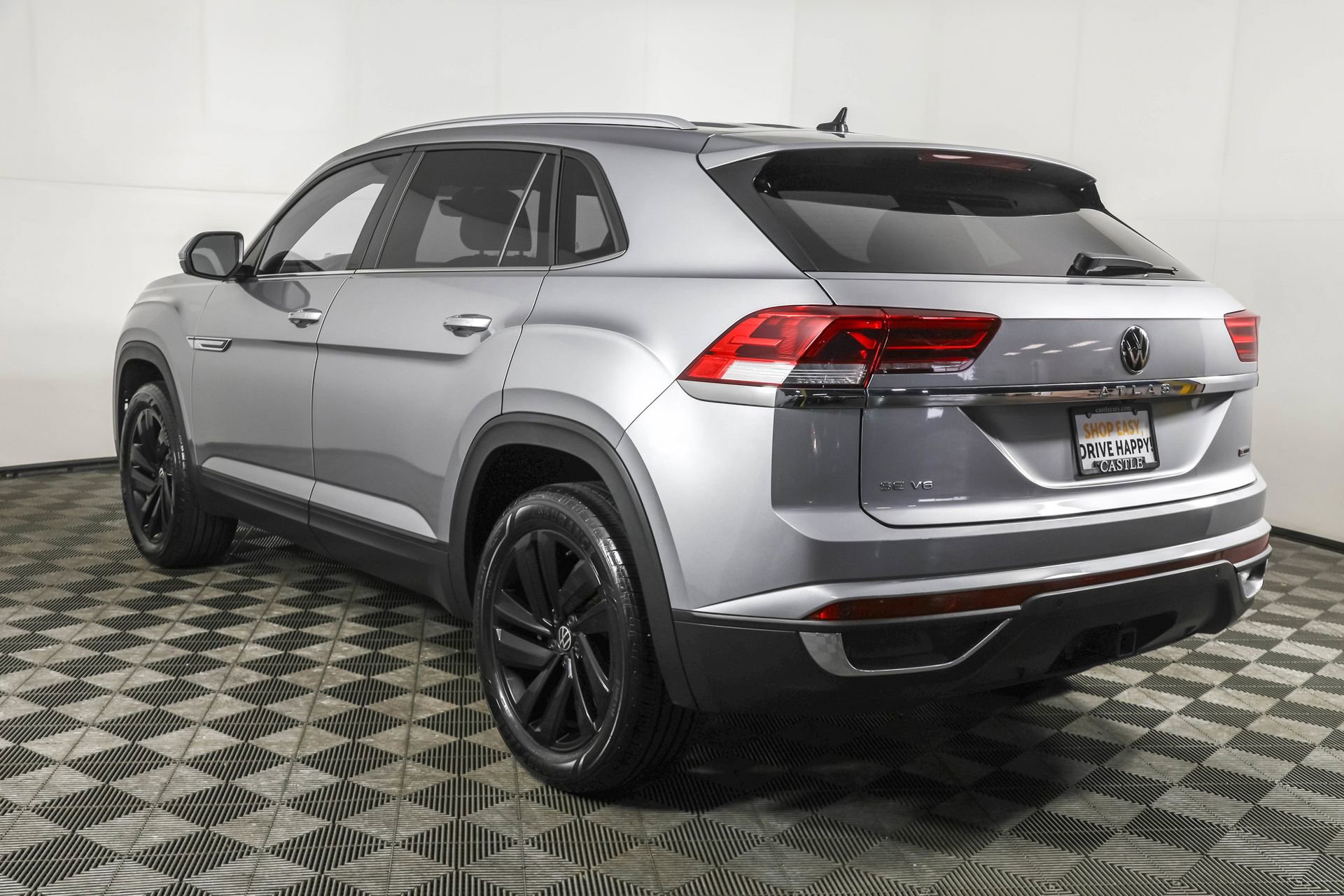 Used 2022 Volkswagen Atlas Cross Sport SE AWD/4WD image 16