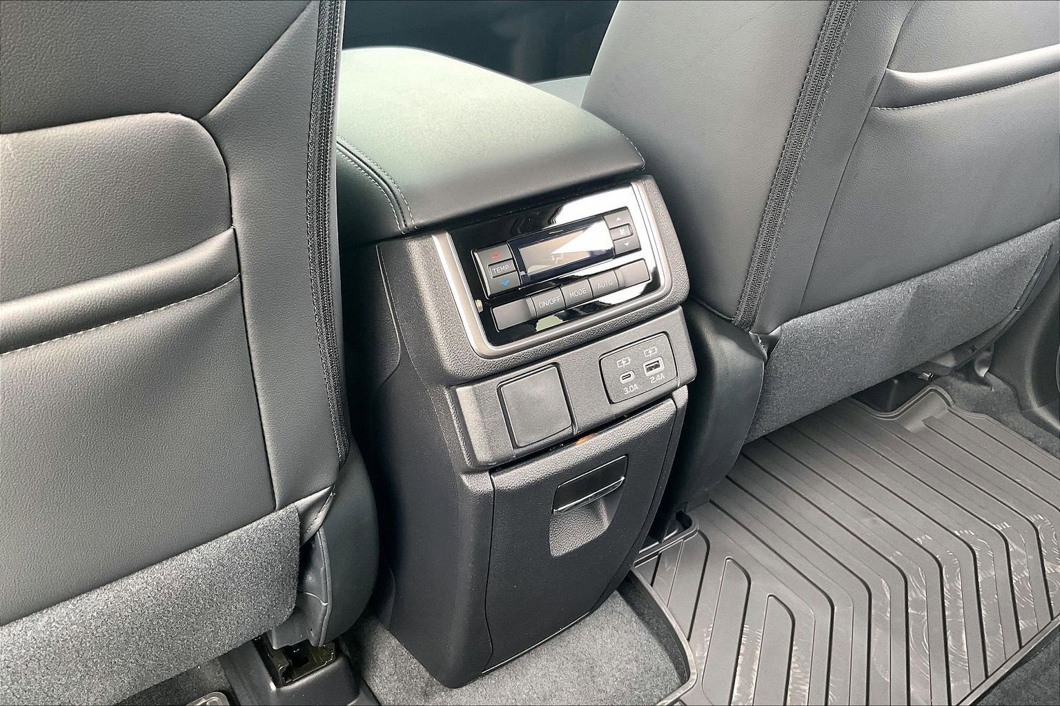 New 2026 Subaru Ascent Premium image 24
