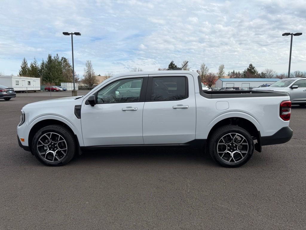 Used 2025 Ford Maverick Lariat w/ 4K Tow Package image 5