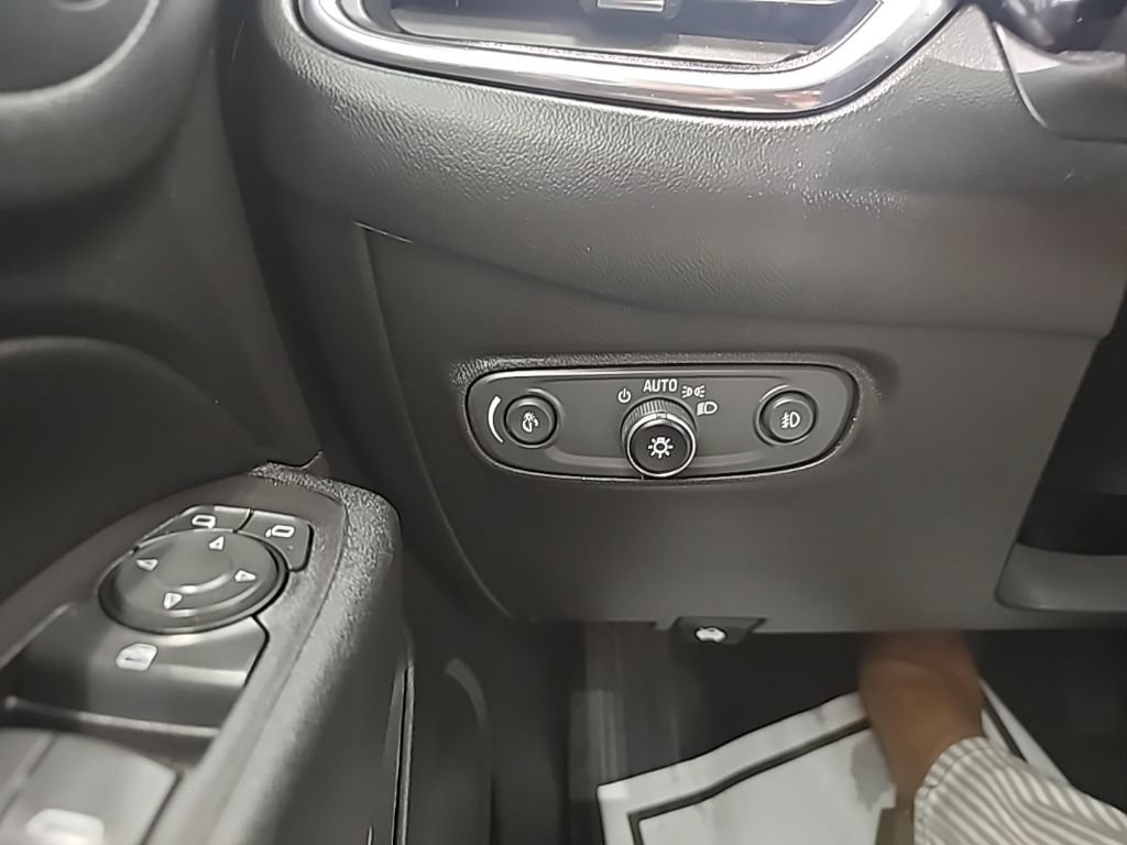 Certified 2021 Chevrolet Equinox Premier AWD/4WD image 23