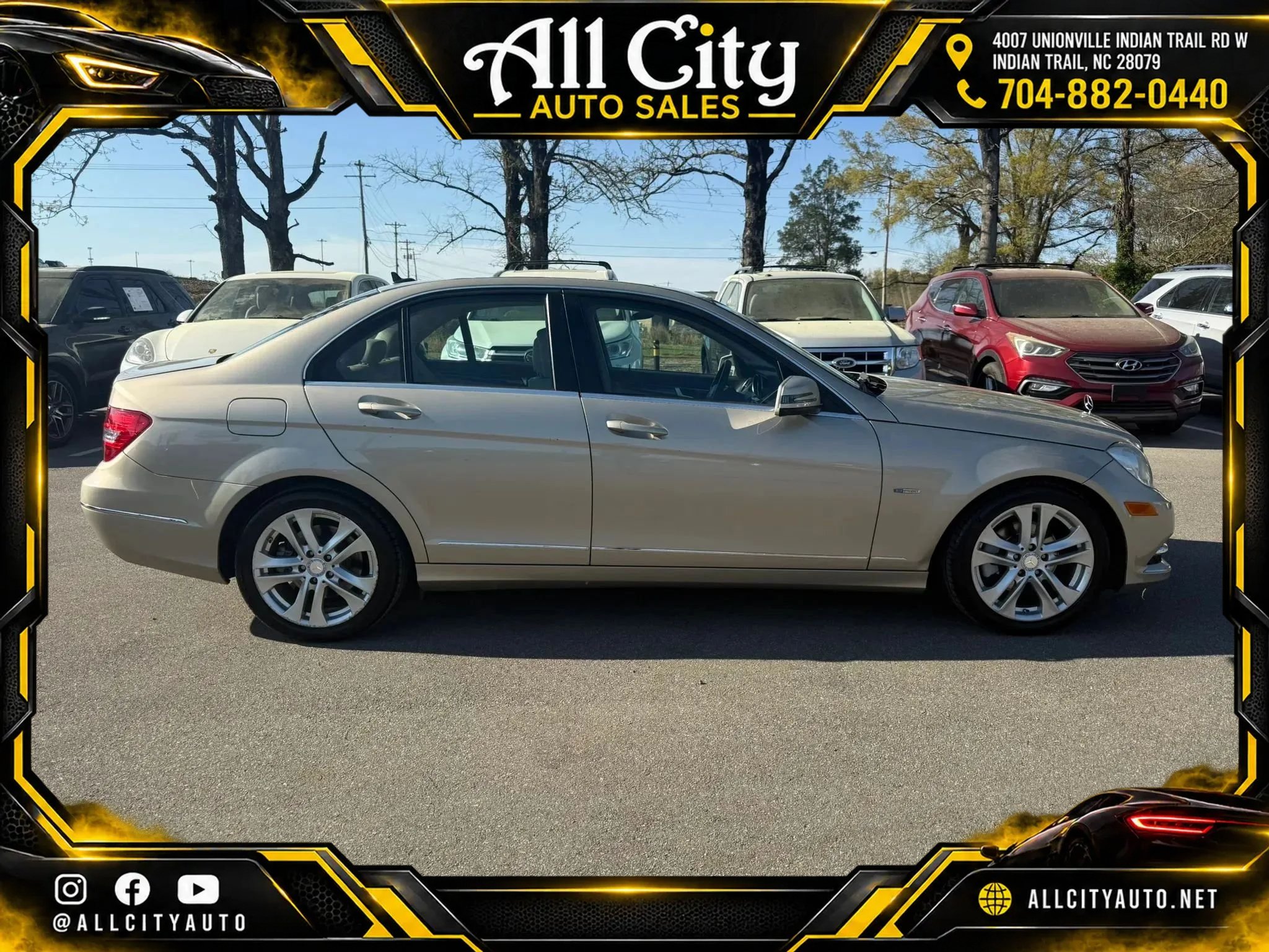 Used 2012 Mercedes-Benz C 250 Sedan image 8