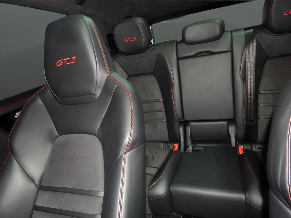 Used 2021 Porsche Cayenne GTS image 20