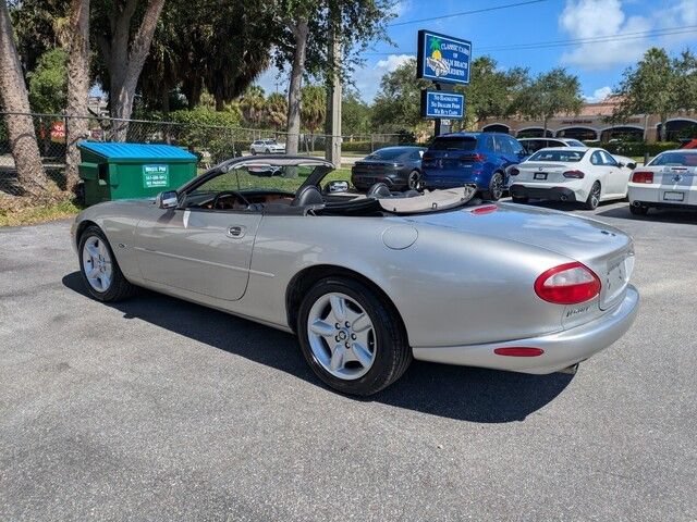 Used 1998 Jaguar XK8 Convertible RWD image 5